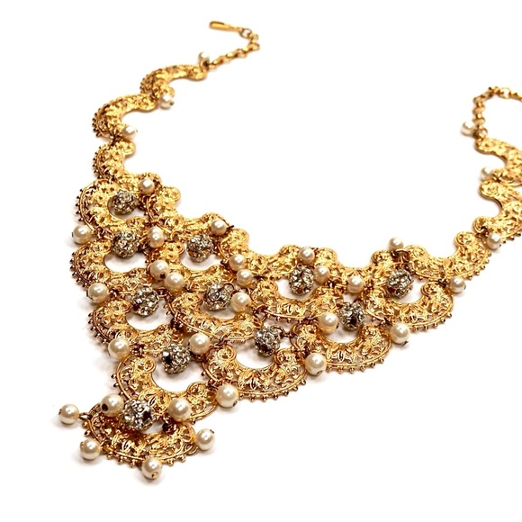 Vintage Vendome Detailed Gold Necklace with Pearl Accents - Picture 2 of 4